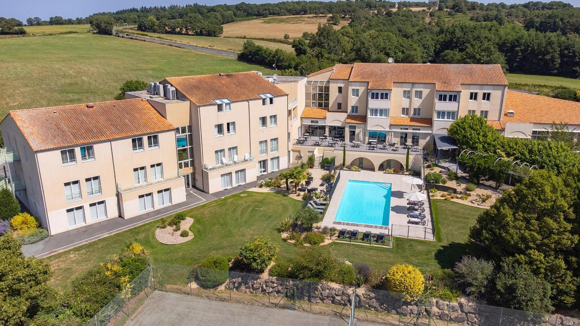Logis Hotel Restaurant Aloe Лес Хербиерс Екстериор снимка