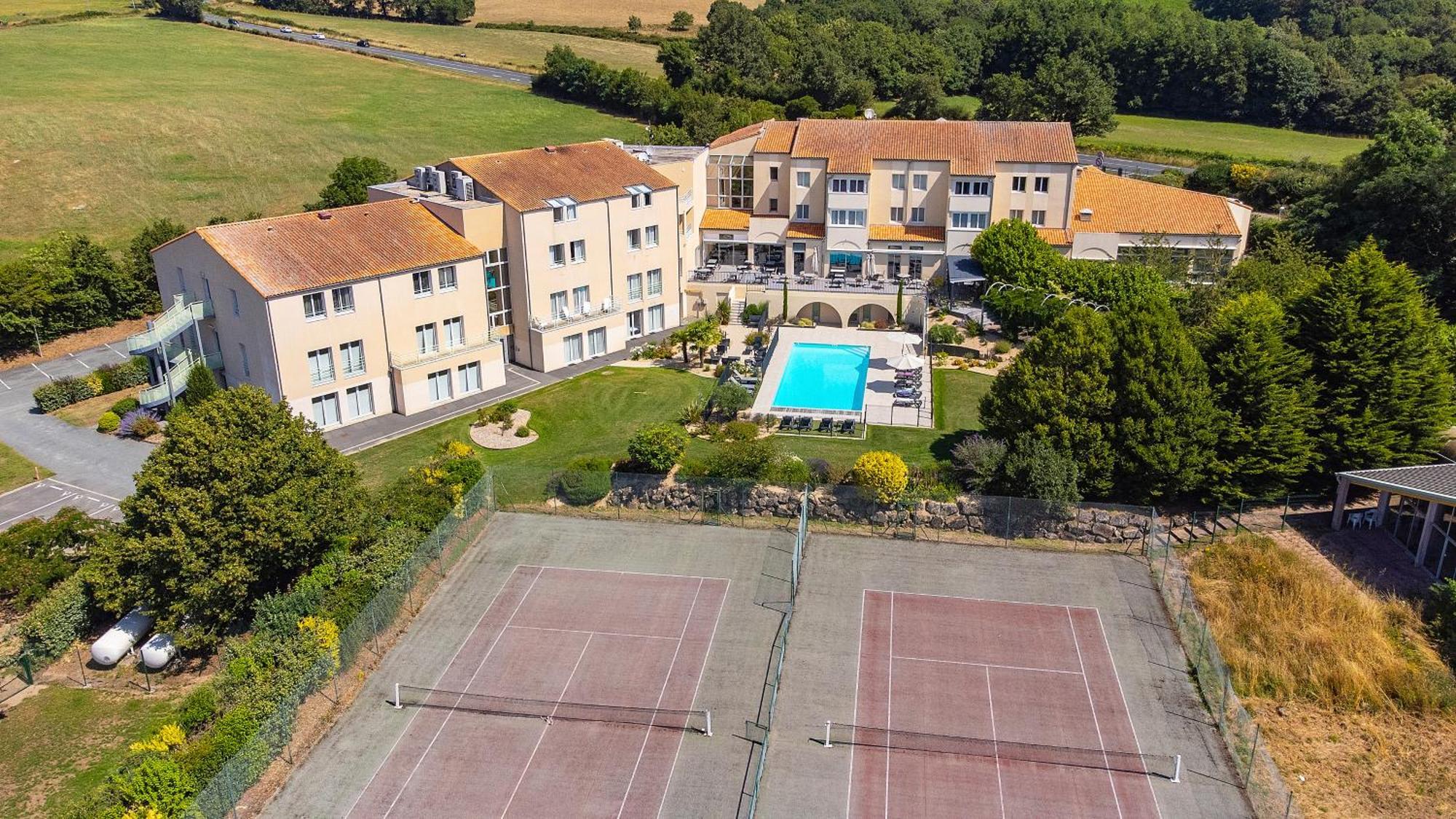 Logis Hotel Restaurant Aloe Лес Хербиерс Екстериор снимка