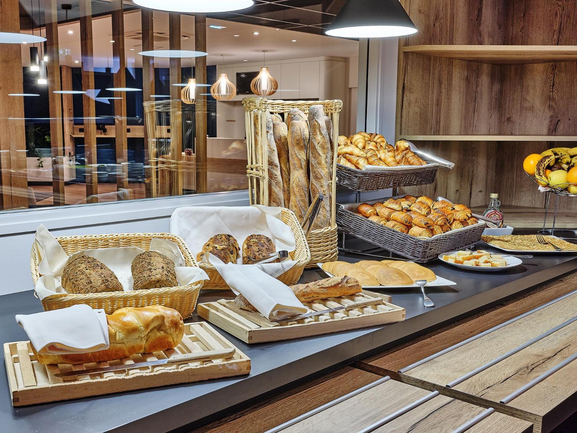 Logis Hotel Restaurant Aloe Лес Хербиерс Екстериор снимка