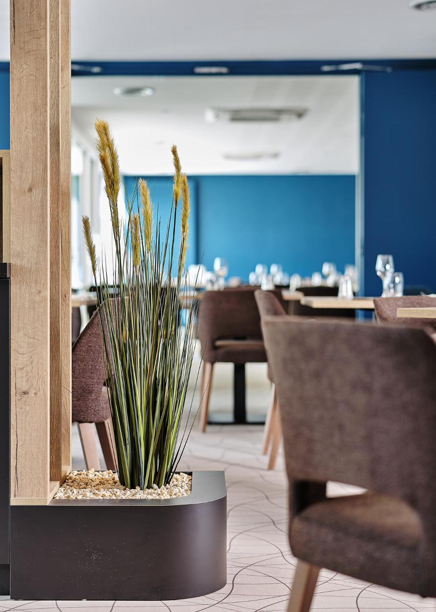 Logis Hotel Restaurant Aloe Лес Хербиерс Екстериор снимка